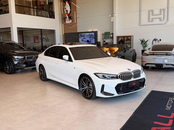 BMW 320i 2.0 16V TURBO FLEX M SPORT AUTOMÁTICO BMW 320i 2.0 16V TURBO FLEX M SPORT AUTOMÁTICO